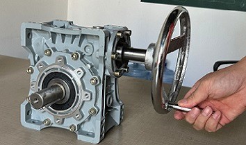 手搖蝸輪蝸桿減速機有什么功能呢？